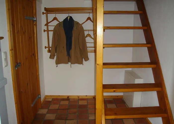 Fischerkate-mit-schoenem-garten *