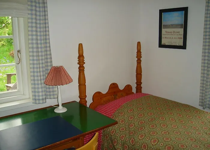 Fischerkate-mit-schoenem-garten Feriehus Böhl